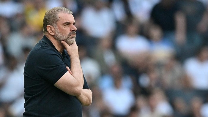 **Postecoglou: Juara Liga Europa Jadi Penentu Sukses di Tottenham**