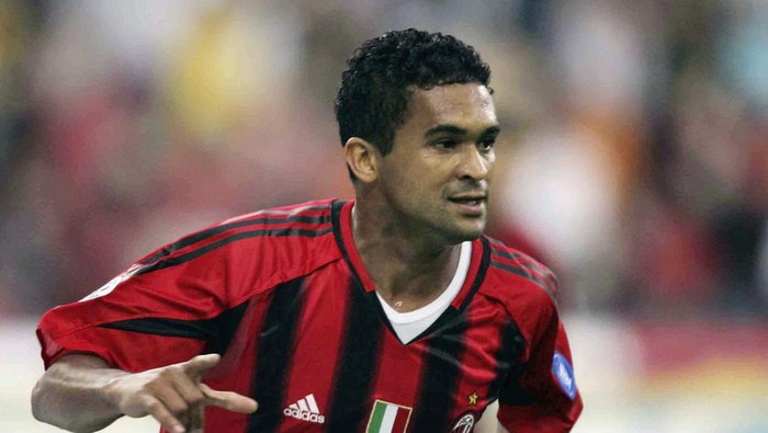 Jelang Final Coppa Italia, Milan Diwanti-wanti Legendanya: Menantikan Keajaiban atau Kehancuran?
