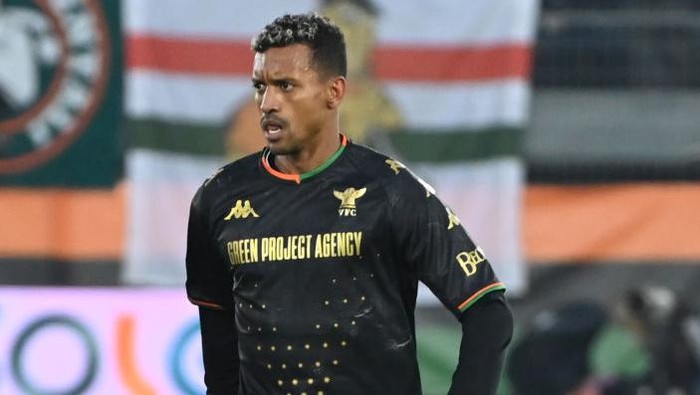 Gebrakan Luis Nani Usai Pensiun: Dukung Partai Komunis Portugal - Update 2