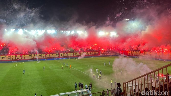 Drama Liga 1: PSS Sleman Syok, Tumbangkan Persija Jakarta dengan Skor 2-1!
