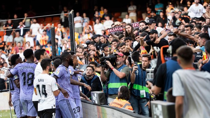 Vinicius Jr, Valencia, dan Kontroversi 'Tonto atau Mono' yang Membakar Ruang Publik