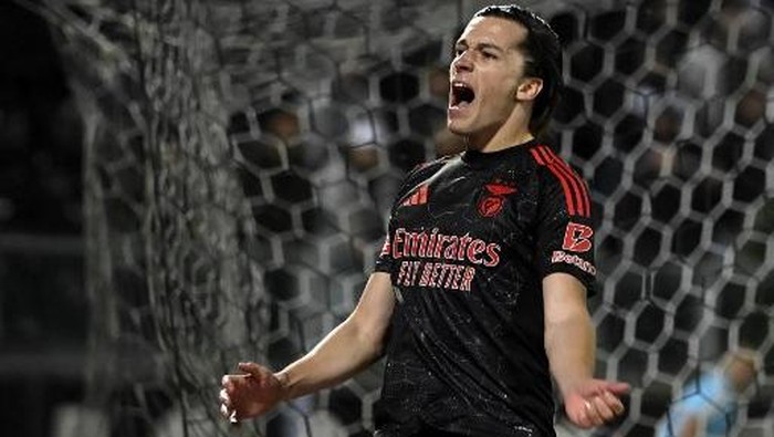Perang Bidding Piala Dunia: Real Madrid vs Benfica dalam Nego Alvaro Carreras #Transfer #Carreras #Madrid