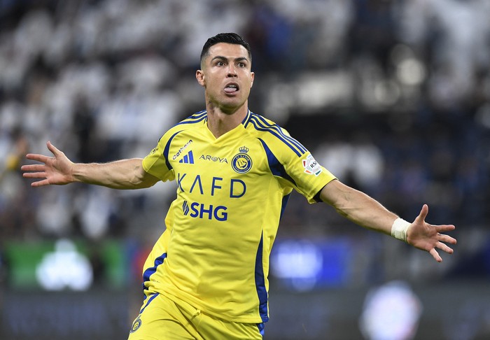 Cristiano Ronaldo Siap Menentukan Masa Depan yang Mempesona di Al Nassr