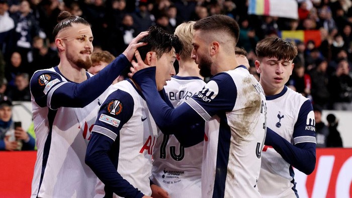Tottenham Vs MU: Dari Kejatuhan ke Kebangkitan, Siapa yang Akan Menang?
