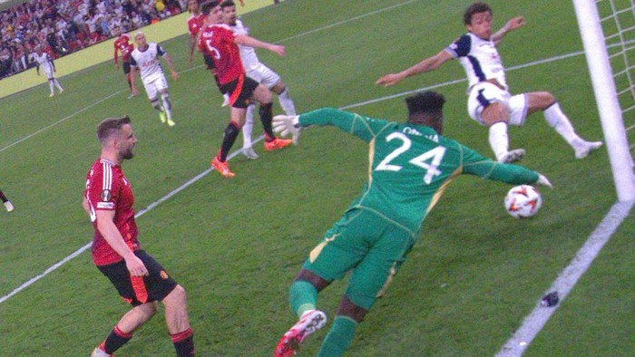 Hapus Medsos Tahun Lalu, Kini Brennan Johnson Goyang Lapangan dengan Gol Penentu