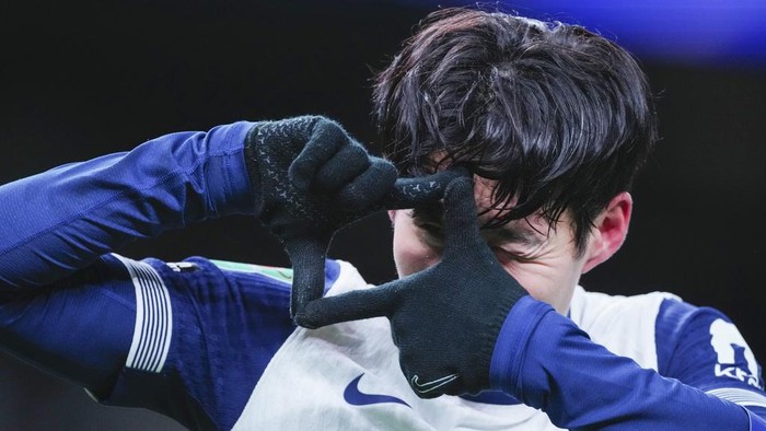 Son Heung-min: Piala Emas Indonesia ke Trofi Eropa, Perjalanan yang Mengejutkan!