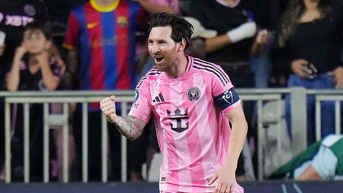 Lionell Messi, 3 Besar Gol Free Kick Sepanjang Masa