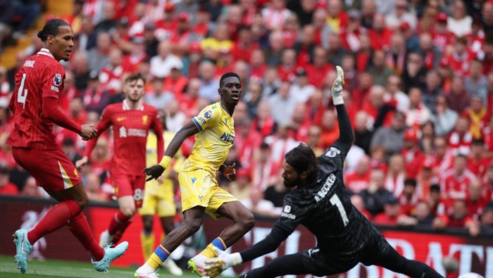 Babak I Selesai, Palace Ungguli Liverpool 1-0 - Update 2