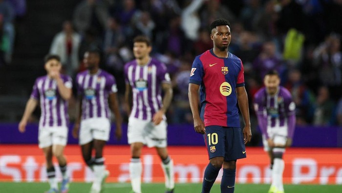 **Perpindahan Ansu Fati ke AS Monaco: Apakah Ini Solusi untuk Kebuntuan Karirnya?**
