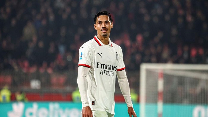 Gullit: Reijnders Akan Pindah dari Milan, Wajar atau Tidak?