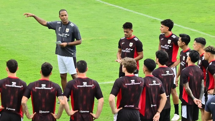 Ketum PSSI Tegaskan TC Timnas di Bali: Fokus Kualifikasi, Bukan Santai!