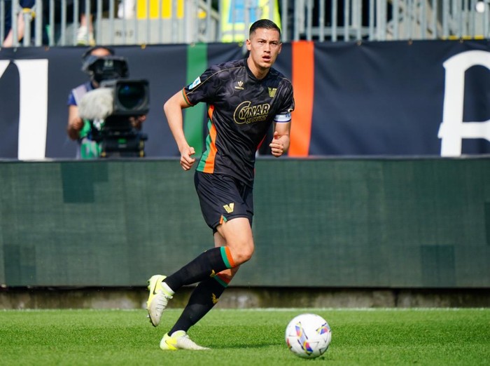 Jay Idzes Menjadi Mata Ikan Antara 3 Raksasa Serie A, Termasuk Inter Milan!