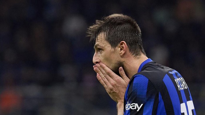 **Acerbi Rejeki Panggilan Timnas Italia, Imbas Inter Gagal di PSG?**
