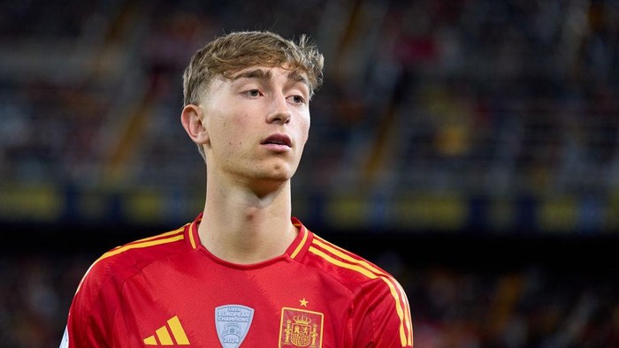 Huijsen, Ambisi Menjadi Ramos, atau Mimpi yang Terlalu Besar? (2)