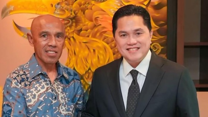 Simon Tahamata Tegaskan Niat Bantu Sepakbola RI, Tidak Ada Politik - Update 2