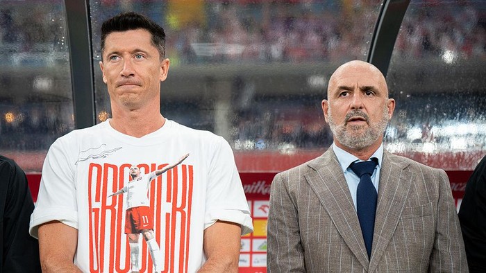 Robert Lewandowski Menjelma Menjadi Mantan Kapten Timnas Polandia dalam Kehilangan yang Mengejutkan