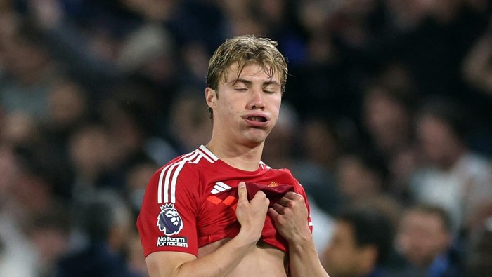 Hojlund Tak Mau Tinggalkan MU: