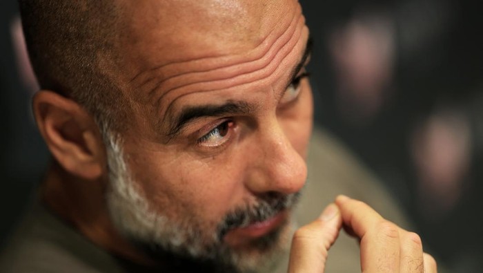 Manajer Manchester City, Pep Guardiola, Dapat Gelar Doktor Kehormatan