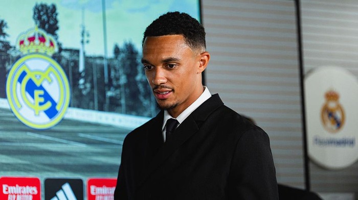 Dari Menanti ke Momen: Saat Trent Luruskan Hari Perkenalannya di Madrid