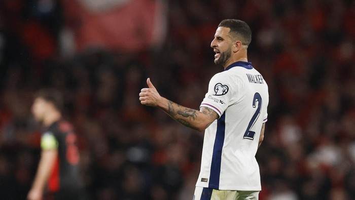 Walker Siap Relaikan Medali Juara Liga demi Angkat Trofi bersama Spurs!