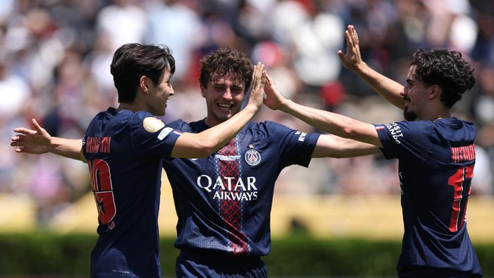 PSG Ganas Banget: 105 Gol dalam Sejarah Baru 2025!