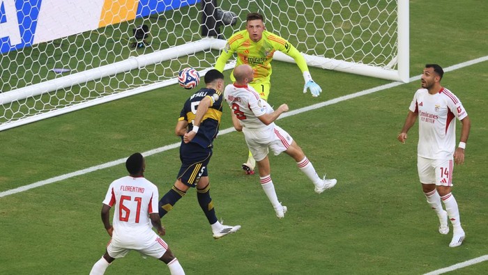 Klub Dunia Berdarah: 3 Kartu Merah di Piala Dunia Antarklub, Boca-Benfica 2-2