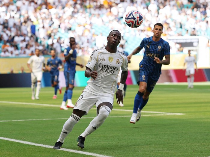 Krisis di Tim Real Madrid, Kebakaran di Amerika Terjadi!