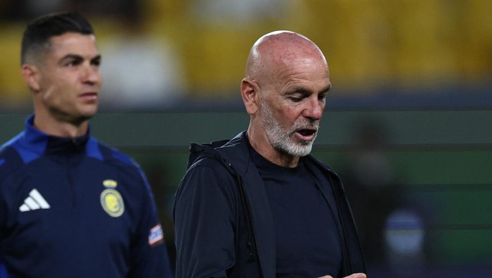 Al Nassr Resmi Pecat Pioli, Komentar Ronaldo Menyentuh hati