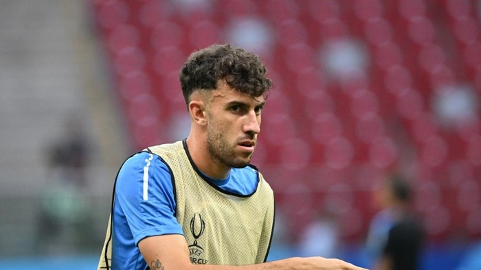Atletico Palang di Robertson, Lirik Bek Atalanta