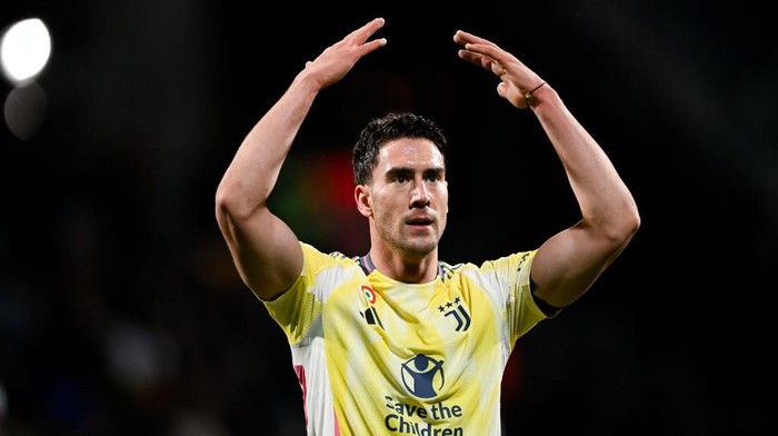 Klub Arab Tawarkan Gaji Selangit, Vlahovic Tetap Setia Juve?