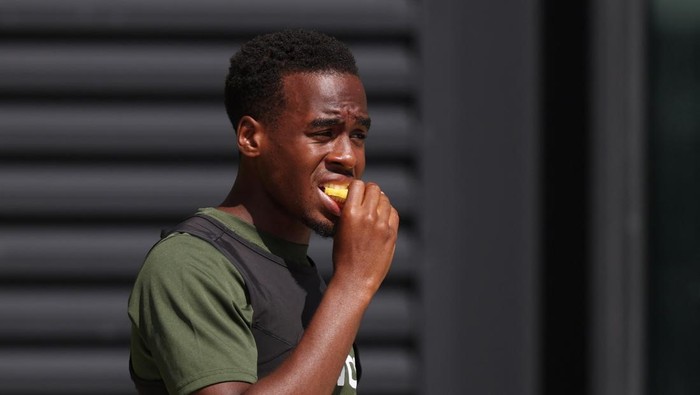 Gittens Siap Berseragam Chelsea, Dortmund Berikan Doa Terbaik