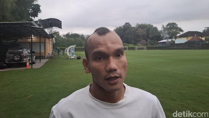 **Riko Simanjuntak, Pilih Tetap di PSS Daripada Kembali ke Persija Jakarta**