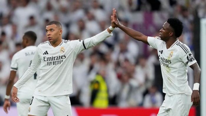 Mbappe-Vinicius Disorot, Alonso Takkan Takut Tepikan Siapapun - Update 2