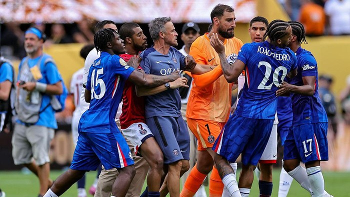 Laga Chelsea Vs PSG Berujung Konflik: Enrique Tampar Joao Pedro Saat Waktu Habis