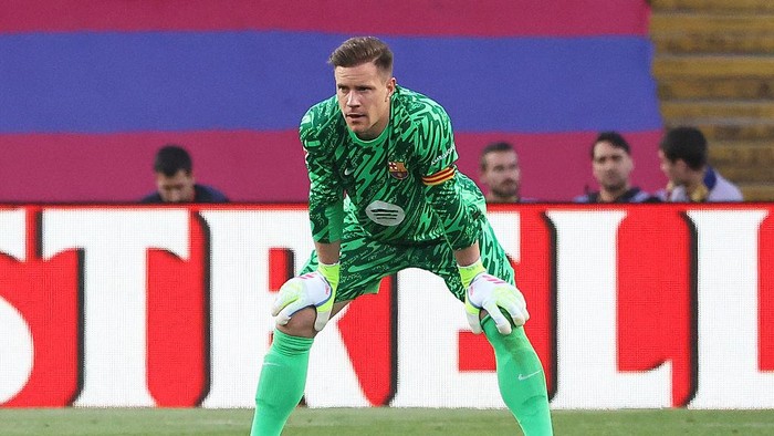 Operasi Punggung Ter Stegen, Apakah Ini Akhir dari Era di Barca?