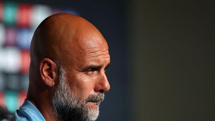 Dari Atas Bumi ke Rehat, Guardiola Tinggalkan Man City dengan Tanda Tanya