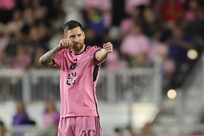 **Inter Miami Siap Rekrut Messi Hingga 2028, Benarkah?**