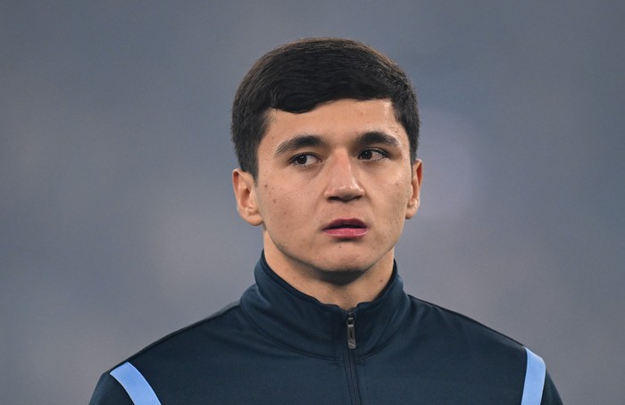 Abdukodir Khusanov Tetap Bersama Man City Musim 2025/2026