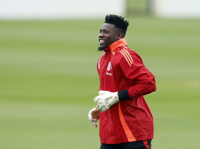 MU Vs Arsenal, Onana Pede Bisa Main - Alternatif 2