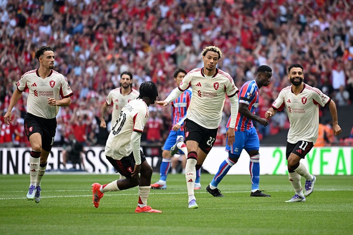 [Babak Pertama Community Shield: Liverpool Berhasil Ungguli Palace dengan Skor 2-1]