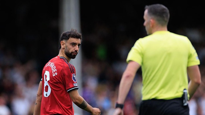 **Bruno Gagal Penalti: Wasit Atau Kebetulan?**