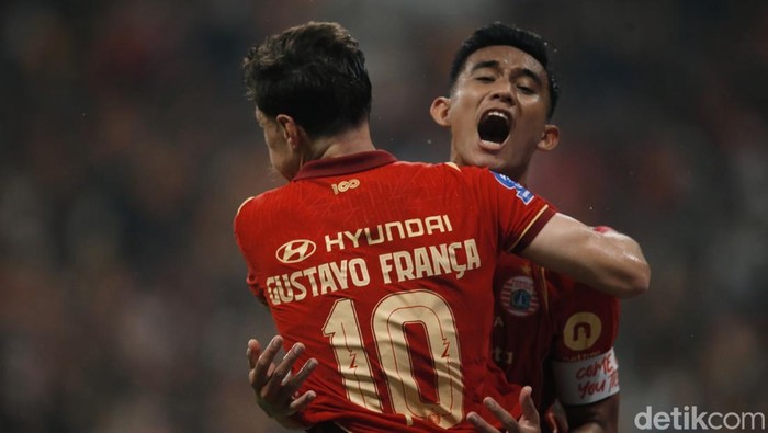 Dewa United Vs Persija: Pertarungan Pemain Timnas di Super League
