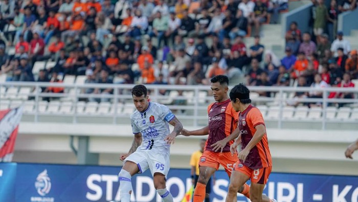 Persijap Vs Arema: Tekad Bangkit Laskar Kalinyamat, Duel kebangkitan yang Menegangkan!