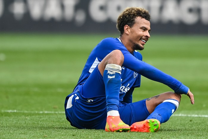 Dele Alli Diputus Kontrak oleh Como, Pensiun atau Rebound?