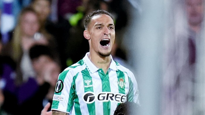 Keputusan Terbaik Antony: Dari MU ke Real Betis, Menjelajahi Ajang Baru