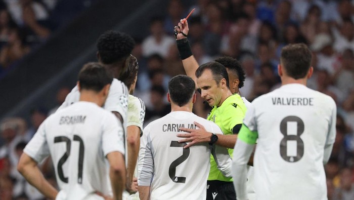 **Dani Carvajal: Dari Cadangan ke Tragedi Merah dalam Aksi Pertandingan**