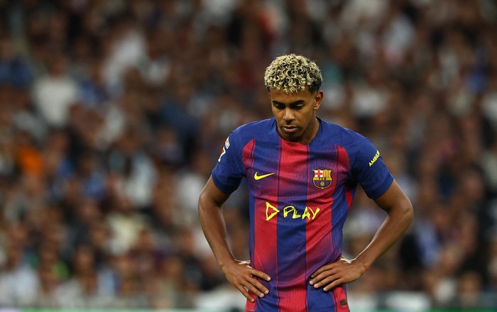 Cedera Tulang Kemaluan, Lamine Yamal: Operasi atau Risiko Lebih Besar?