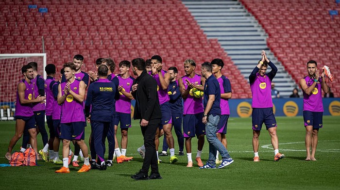 Barcelona Kembali ke Camp Nou... untuk Latihan, Apakah Fans Sudah Menanti Kejutan Besar?
